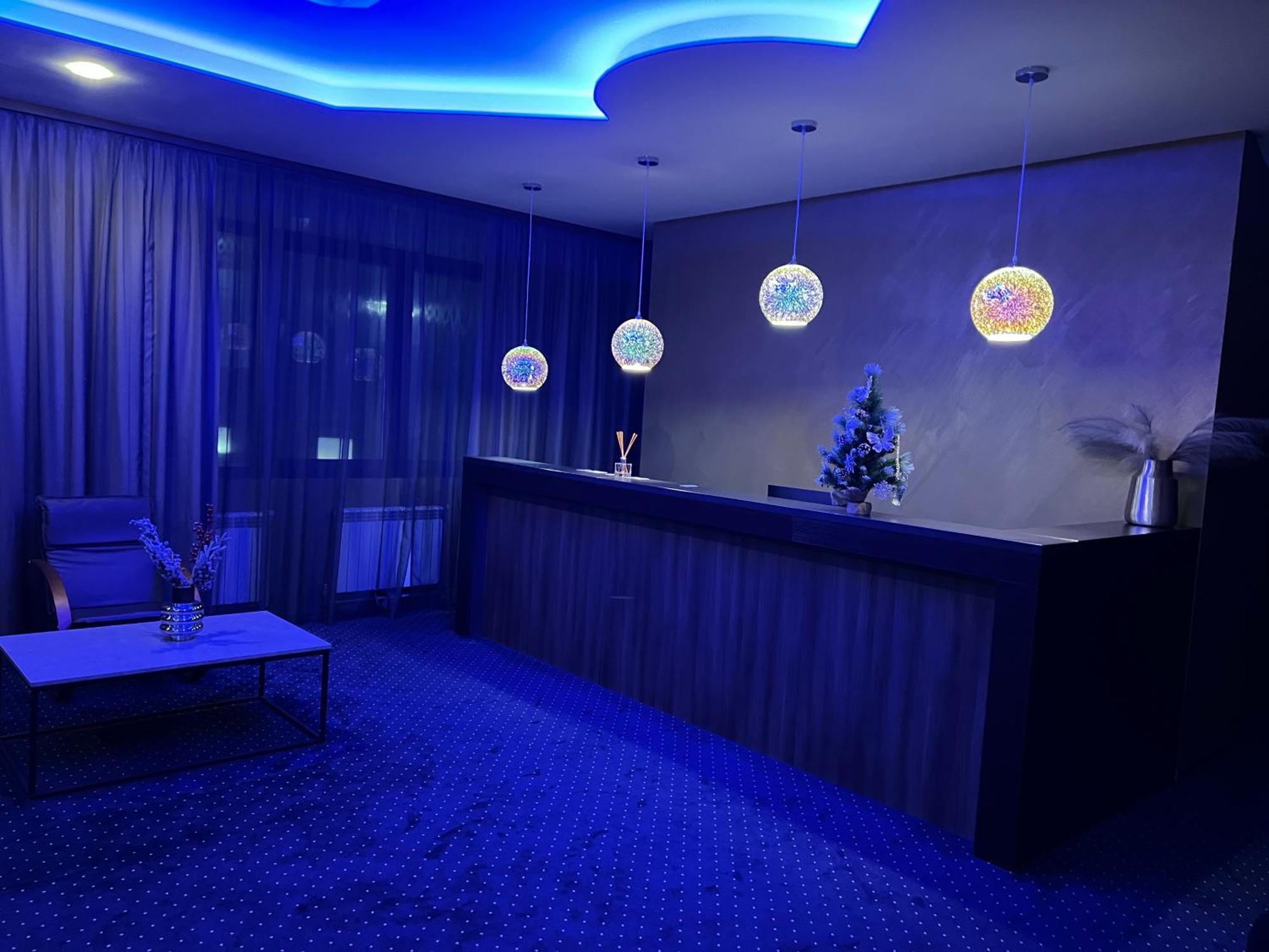Lex Trend Hotel Irpin Exterior photo